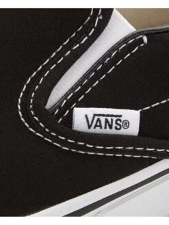 Vans Classic Slip-On - Black/White 11 Vans Classic Slip-On - Black/White -Sport Sphere NUGTY SQ6 0000000019 BLACK WHITE SLd