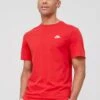 Nike Sportswear Club T-Shirt - Red