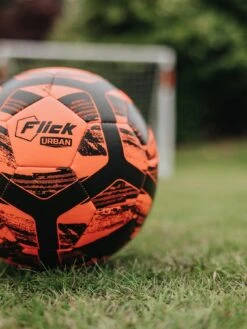 Football Flick Urban Football (Size 5) -Sport Sphere QGH34 SQ5 0000000099 N A SLd1
