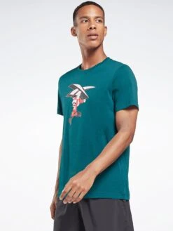 Reebok Holiday T-shirt