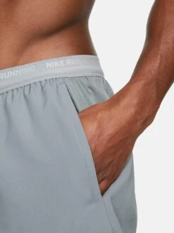 Nike Run Dry Fit 2-in-1 7" Flex Stride Short - Grey -Sport Sphere UHFET SQ5 0000000005 GREY MDd1