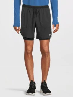 Nike Run Dri-FIT 2-in-1 7" Flex Stride Shorts - Black/Silver