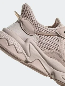 Adidas Originals Unisex Junior Ozweego - Taupe  -Sport Sphere V4D8F SQ6 0000000179 TAUPE SLd