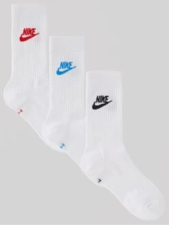 Nike 3 Pack Of Sportswear Everyday Futura Essential Socks - White