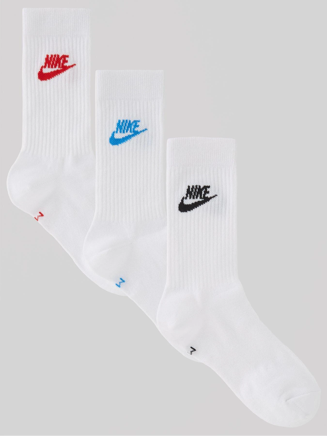 Nike 3 Pack Of Sportswear Everyday Futura Essential Socks - White 1 Nike 3 Pack Of Sportswear Everyday Futura Essential Socks - White