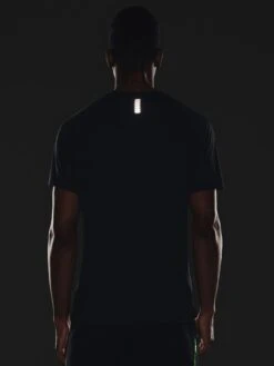 UNDER ARMOUR Men's Running Streaker T-Shirt - Black -Sport Sphere VDNTN SQ4 0000000004 BLACK MDd