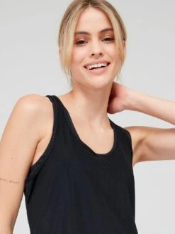 Nike One Breathe Tank Top - Black/White -Sport Sphere VFZCM SQ4 0000000019 BLACK WHITE MDd