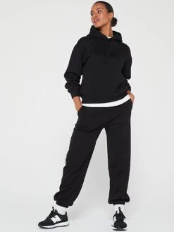 Champion Overhead Hoodie - Black -Sport Sphere VKH30 SQ3 0000000004 BLACK MDo