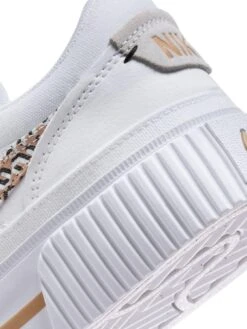 Nike Womens Court Legacy Lift - Brown/White -Sport Sphere VKPYI SQ7 0000003010 BROWN WHITE ICf