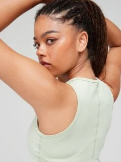 Nike Pro Dri FIT Crop Tank Graphic Print - Brown -Sport Sphere VL33X SQ5 0000000143 BROWN MDd1