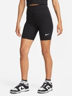 Nike Sportswear Classics High-Waisted 8" Biker Shorts - Black