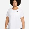Nike Sportswear Club Essentials T-Shirt - White (Curve)