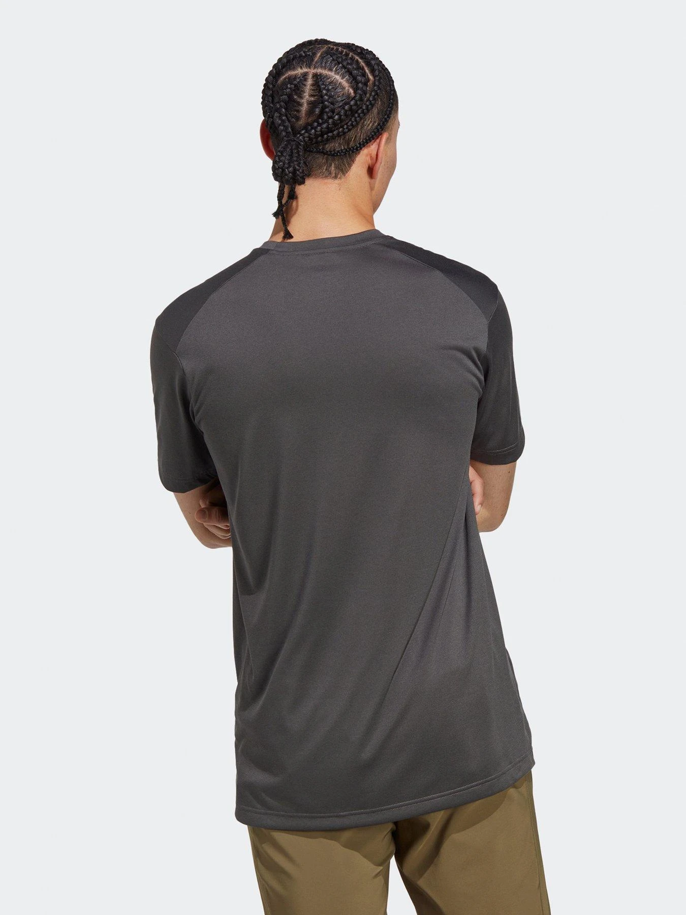 Adidas Terrex Men's Centre Chest Logo T-Shirt - Grey 2 Adidas Terrex Men's Centre Chest Logo T-Shirt - Grey - Image 2