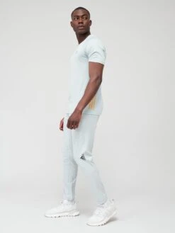 Adidas Men's Run Icons 3S Running T-Shirt - Silver -Sport Sphere VLP8X SQ3 0000000035 SILVER MDo