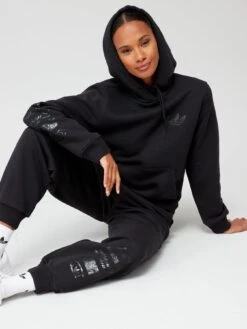 Adidas Originals Logo Jogger - Black -Sport Sphere VLZZ1 SQ6 0000000004 BLACK MDd2