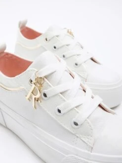 River Island Girls Lace Up Charm Detail Trainers - White -Sport Sphere VMC11 SQ6 0000000013 WHITE SLd