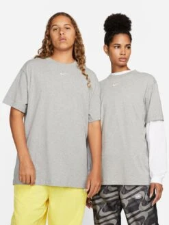 Nike Womens Essential Boyfriend Fit T-shirt - Dark Grey