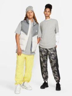 Nike Womens Essential Boyfriend Fit T-shirt - Dark Grey -Sport Sphere VP598 SQ3 0000000070 DARK GREY MDo